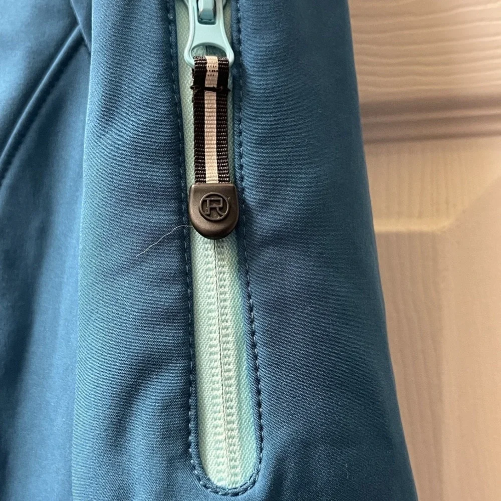 Roper Women's Approx XS‎ Teal Polyester Softshell Jacket Full Zip